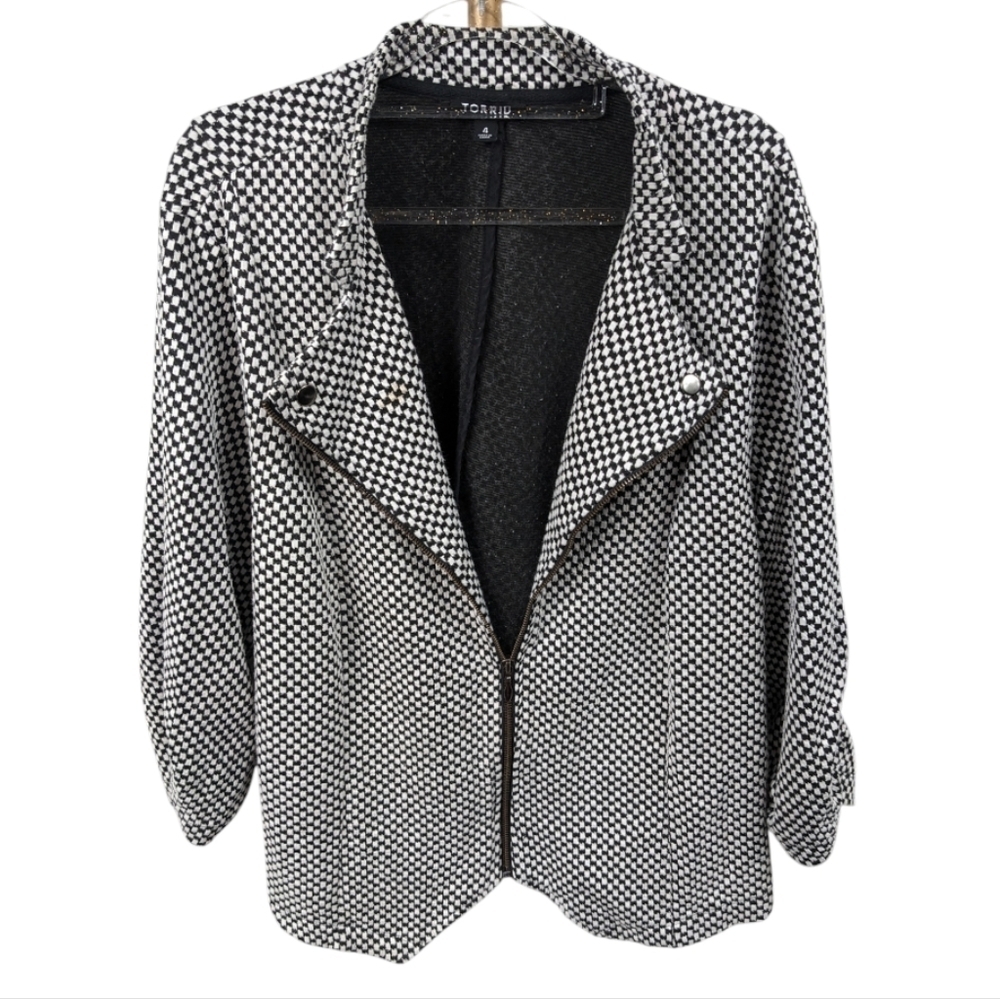 Torrid Monochrome Moto Zip Front Patterned Blazer Sz 4
